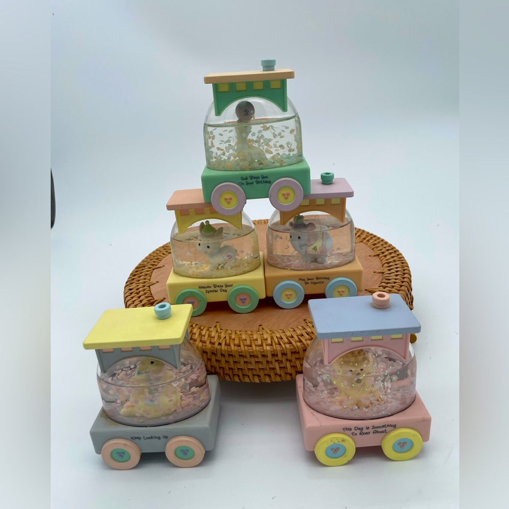 Vintage 1990 Precious Moments 5 Piece Lot Waterglobe Train